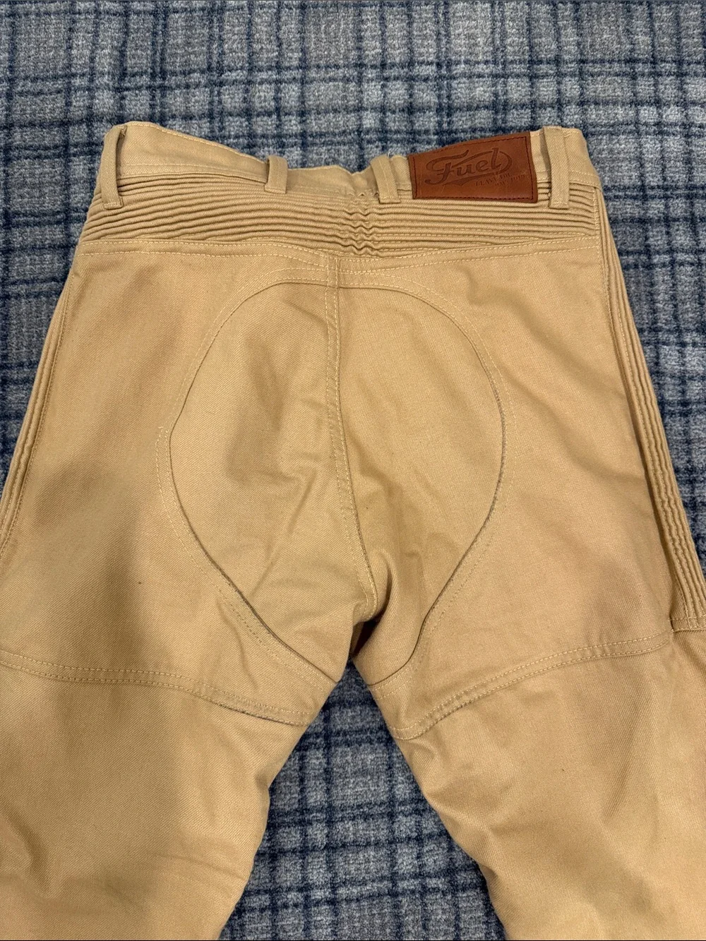 Fuel durable tan